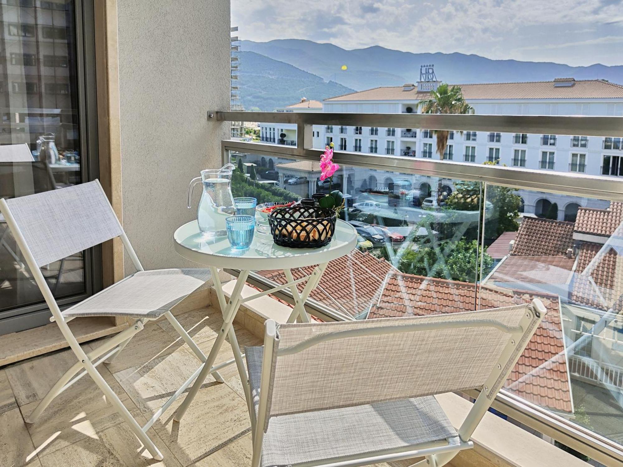 Montesun Fontana Apartments Budva Dış mekan fotoğraf