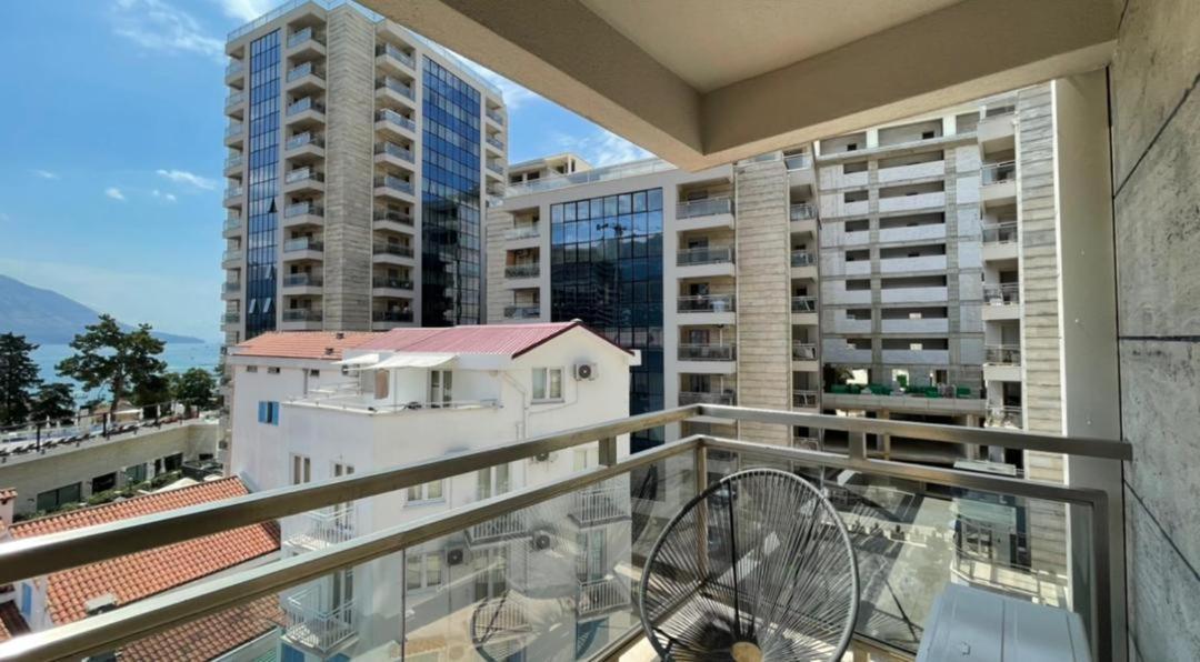 Montesun Fontana Apartments Budva Dış mekan fotoğraf